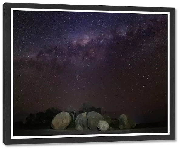 Stars and Milky way at Wave Rock, one of the most perfect spot in Western australia to