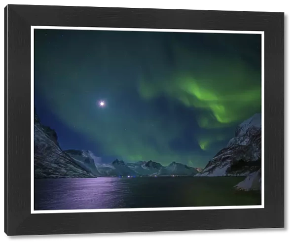 Aurora-Borealis in the skies at Mefjordbotn, Isle of Senja, northern Norway