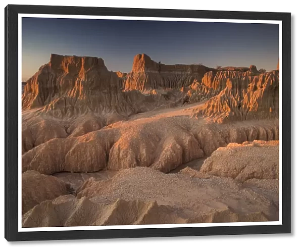 The lunettes of the Walls of China at sunset, Mungo National Park, Australia
