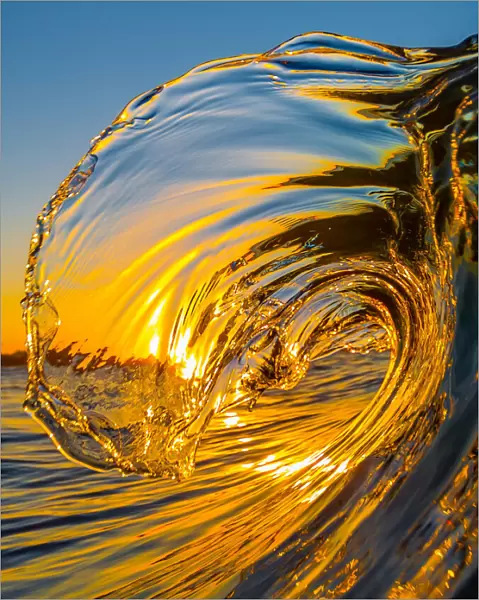 Golden Mooloolaba Sunset Wave