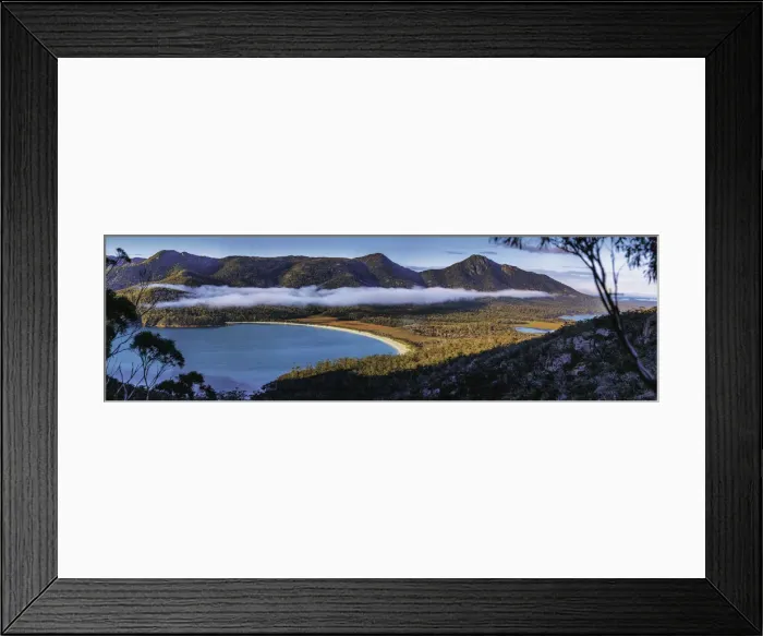 Framed Print : The magnificent Wineglass Bay in the morning, Freycinet National Park, Tasmania Framed Print : The magnificent Wineglass Bay in the morning, Freycinet National Park, Tasmania