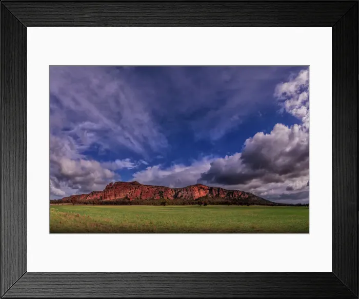 Framed Print : Arapiles escarpment in rural Western Victoria, Australia Framed Print : Arapiles escarpment in rural Western Victoria, Australia