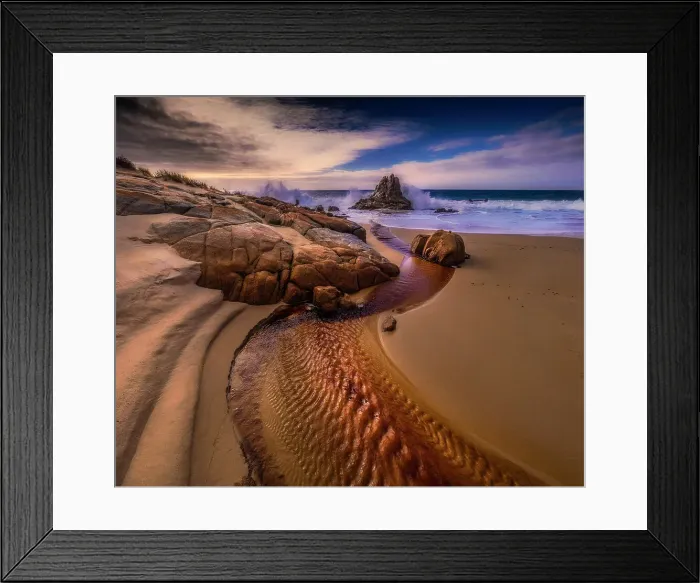 Framed Print : The beautiful and wild pristine coastline of Broken Arm beach on King Island, Bass Strait, Tasmania, Australia