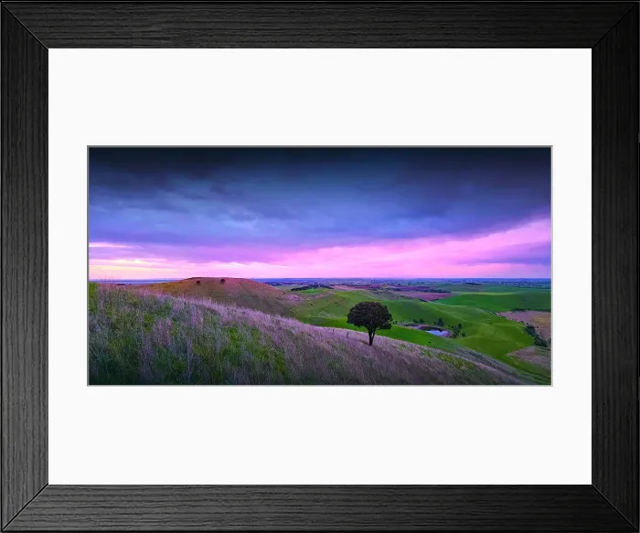 Framed Print : Dramatic Winter dawn Light at Red Rocks Volcanic Lookout near Colac, Western district, Victoria, Australia Framed Print : Dramatic Winter dawn Light at Red Rocks Volcanic Lookout near Colac, Western district, Victoria, Australia