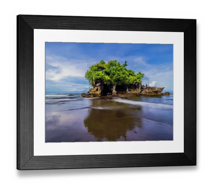 Framed Print : Tanah Lot Historic and Sacred coastal temple, Bali, Indonesia Framed Print : Tanah Lot Historic and Sacred coastal temple, Bali, Indonesia