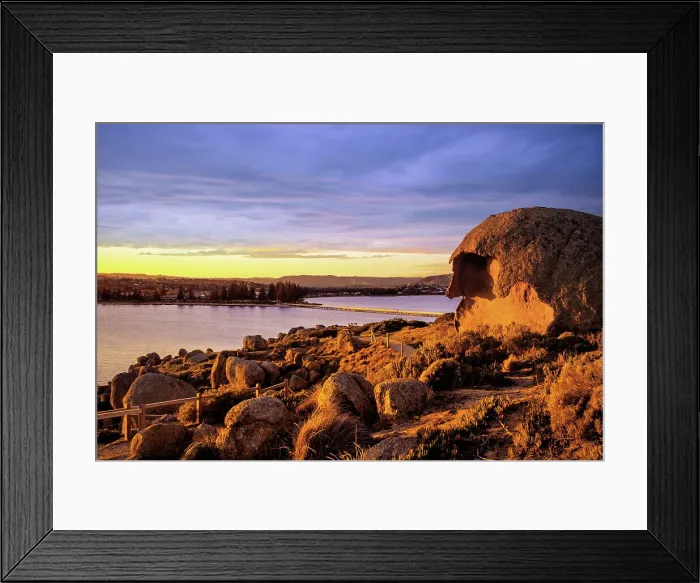 Framed Print : Sunset View of Granite Island and Causeway Bridge, Victor Harbor, Fleurieu Peninsula, South Australia Framed Print : Sunset View of Granite Island and Causeway Bridge, Victor Harbor, Fleurieu Peninsula, South Australia