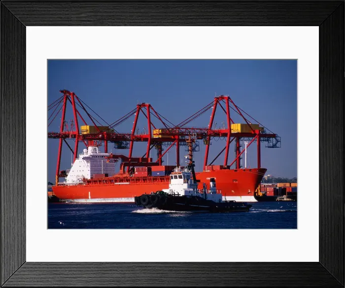 Framed Print : CONTAINER SHIPS, MELBOURNE, AUSTRALIA Framed Print : CONTAINER SHIPS, MELBOURNE, AUSTRALIA