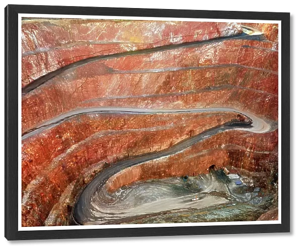 Gold mine, open pit, open cast or open cut mining, Australia