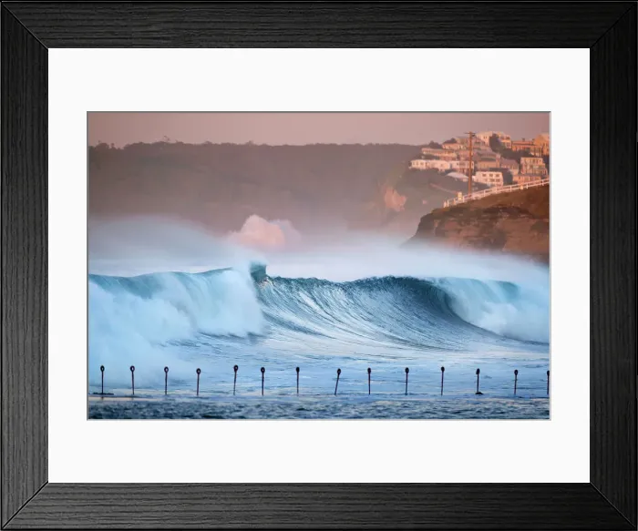 Framed Print : breaking wave on east coast of australia at dawn Framed Print : breaking wave on east coast of australia at dawn