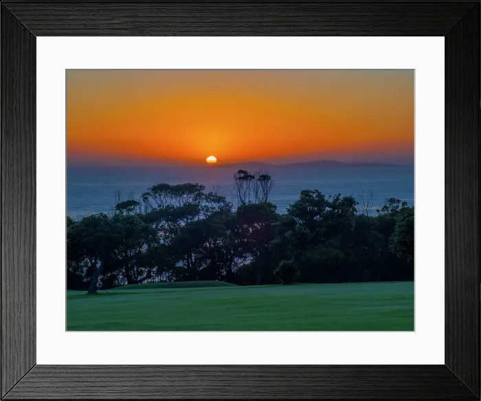 Framed Print : Coastal dawn, Narooma, South coastline of NSW, Australia Framed Print : Coastal dawn, Narooma, South coastline of NSW, Australia