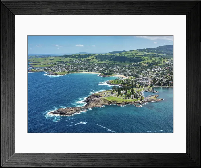 Framed Print : Kiama. Aerial view of Kiama, NSW, Australia Framed Print : Kiama. Aerial view of Kiama, NSW, Australia