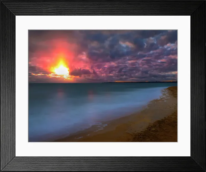 Framed Print : Sunset in Autumn on the coastline at Mordialloc, Victoria, Australia