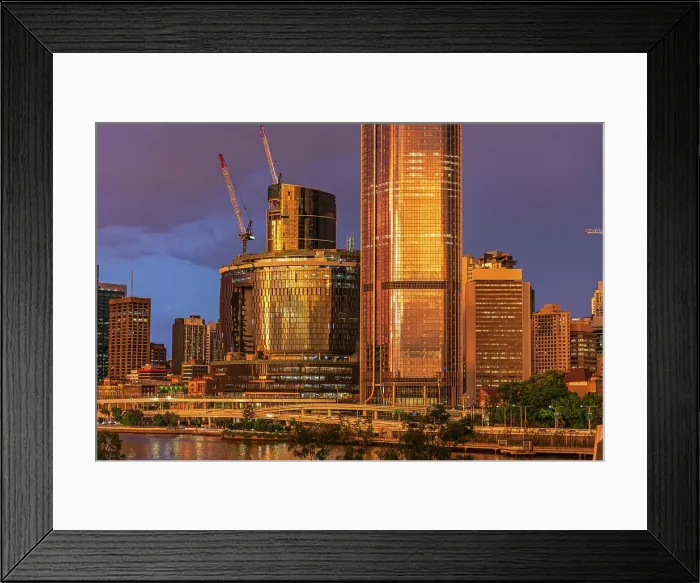 Framed Print : Brisbane city buildings at dusk Framed Print : Brisbane city buildings at dusk