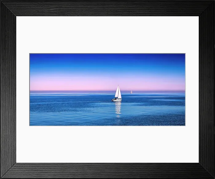 Framed Print : Calm Seas on Port Phillip Bay, offshore at Mordialloc, Melbourne, Mictoria, Australia