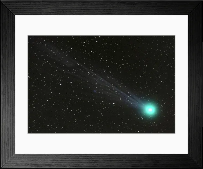 Framed Print : Comet Lovejoy with tail