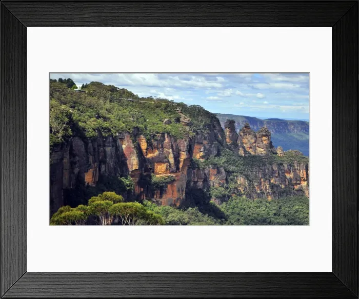 Framed Print : Katoomba. One of iconic scenic attractions at katoomba Framed Print : Katoomba. One of iconic scenic attractions at katoomba
