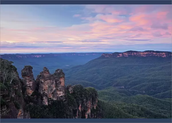 The Three Sisters and Mt Solitary, Blue Mountains