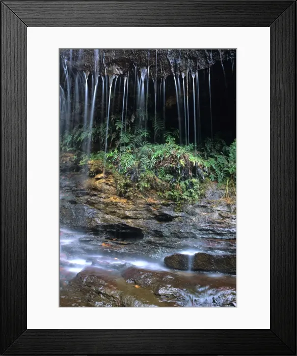 Framed Print : Weeping rock waterfall on Wentworth Creek (long exposure)
