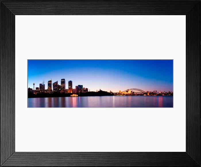 Framed Print : Sydney skyline at dusk Framed Print : Sydney skyline at dusk