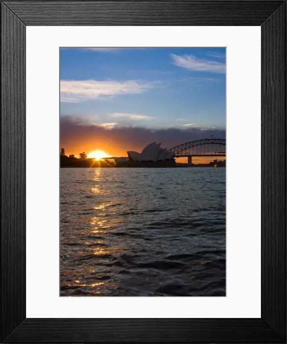 Framed Print : Dipping Below
