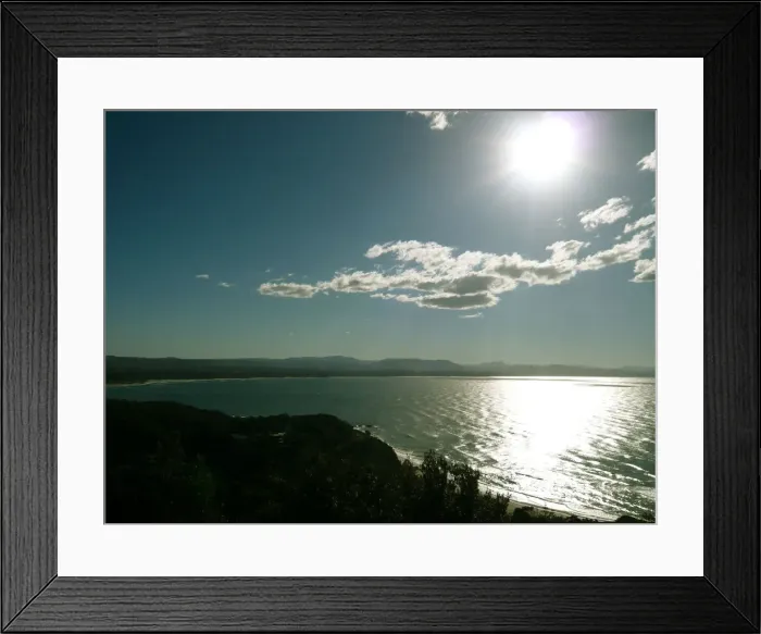 Framed Print : Byron Bay