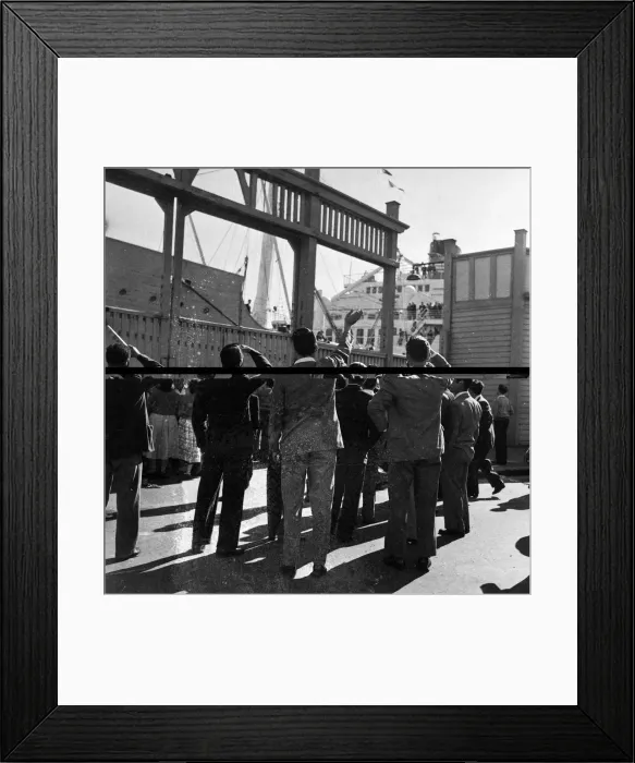 Framed Print : Welcome To Sydney Framed Print : Welcome To Sydney