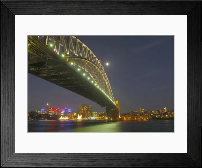 Framed Print : Harbor Bridge at night, Sydney, New South Wales, Australia Framed Print : Harbor Bridge at night, Sydney, New South Wales, Australia