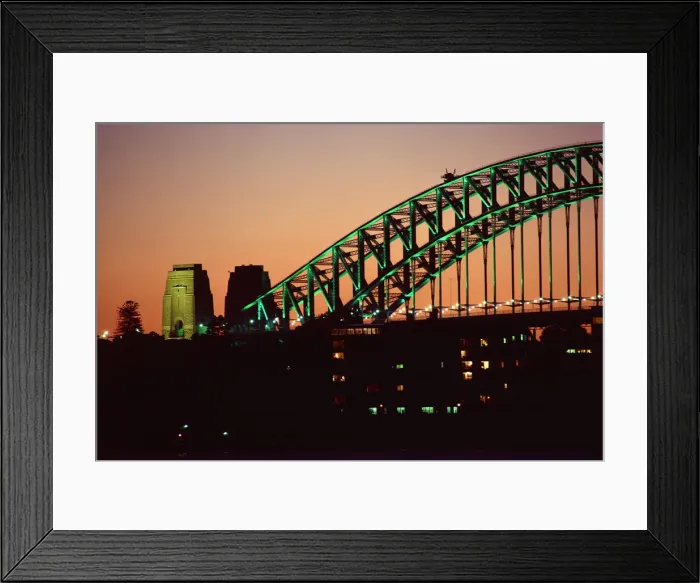 Framed Print : Harbour Bridge in Sydney, Australia Framed Print : Harbour Bridge in Sydney, Australia