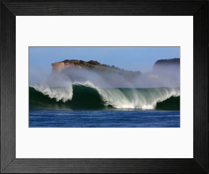 Framed Print : Breaking Wave