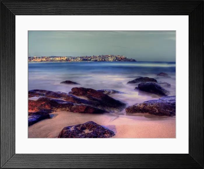 Framed Print : Bondi Beach at Dusk