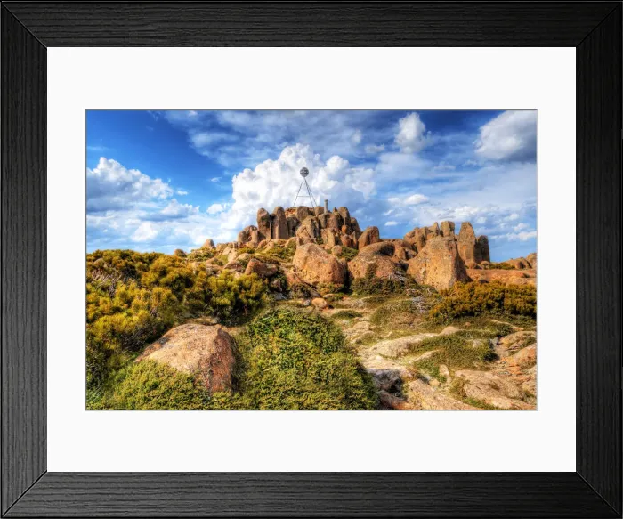 Framed Print : Pinnacle Rocks at Mount Wellington Framed Print : Pinnacle Rocks at Mount Wellington