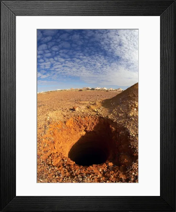 Framed Print : Opal mining area in Coober Pedy in the South Australian Outback Framed Print : Opal mining area in Coober Pedy in the South Australian Outback