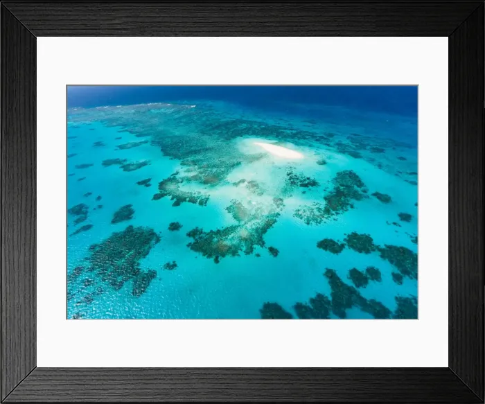 Framed Print : Aerial view of coral cay and Great Barrier Reef