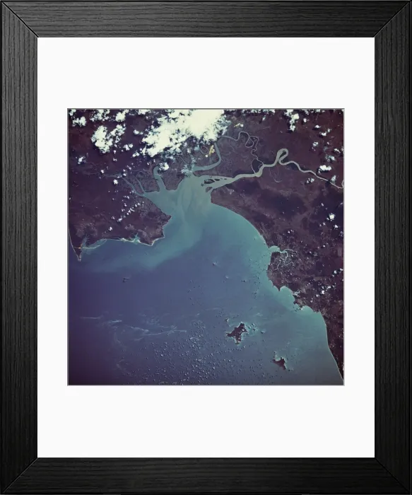Framed Print : Aerial View of Great Barrier Reef Framed Print : Aerial View of Great Barrier Reef