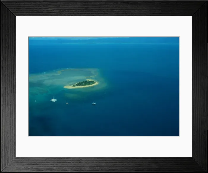 Framed Print : Great Barrier Reef Framed Print : Great Barrier Reef