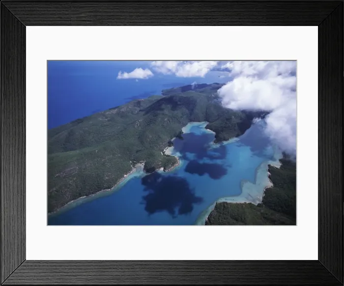 Framed Print : Whitsunday Island, Great Barrier Reef, Australia Framed Print : Whitsunday Island, Great Barrier Reef, Australia