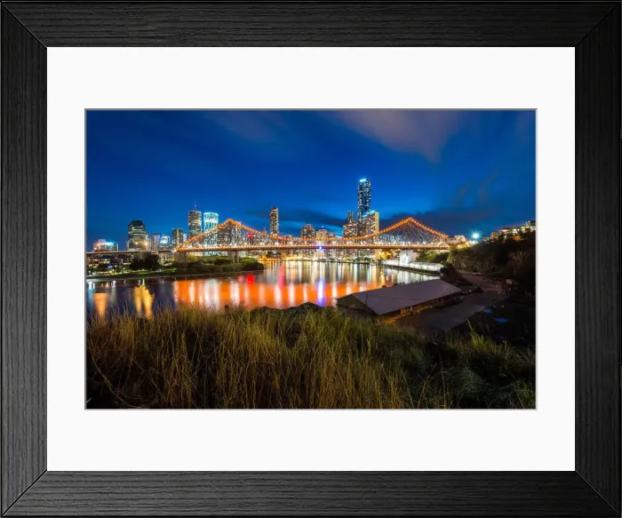 Framed Print : Story Bridge and Brisbane city during twilight Framed Print : Story Bridge and Brisbane city during twilight