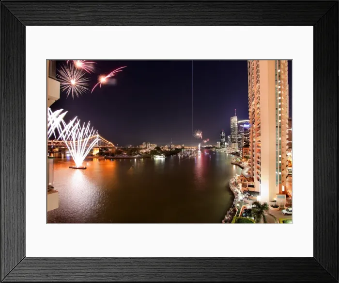 Framed Print : Brisbane Riverfire Fireworks display Framed Print : Brisbane Riverfire Fireworks display