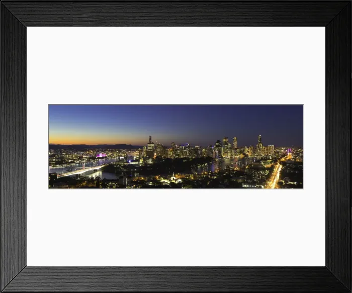 Framed Print : Brisbane City at dusk