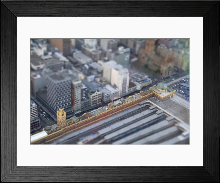 Framed Print : Flinders Street Station