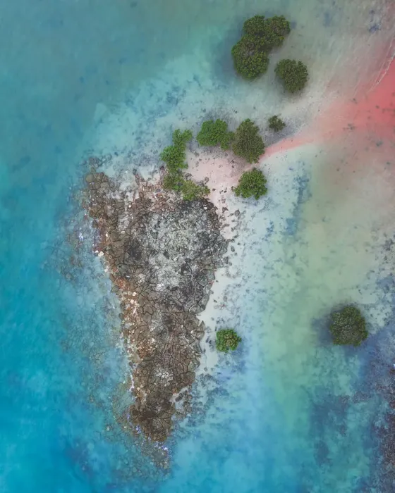 Framed Print : Aerial shot of tropical island, Broome, Australia