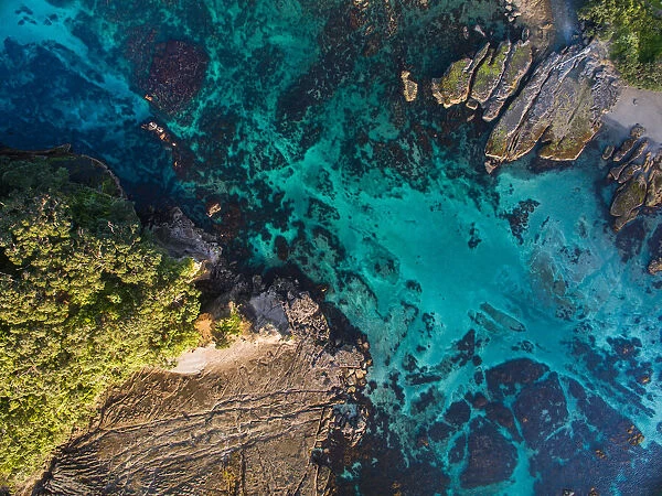 Aerial view of clear water at Goat Island