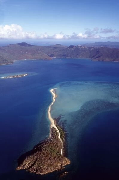 Aerial view of islands, Queensland, Australia