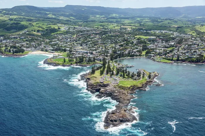 Framed Print : Kiama. Aerial view of Kiama, NSW, Australia Framed Print : Kiama. Aerial view of Kiama, NSW, Australia