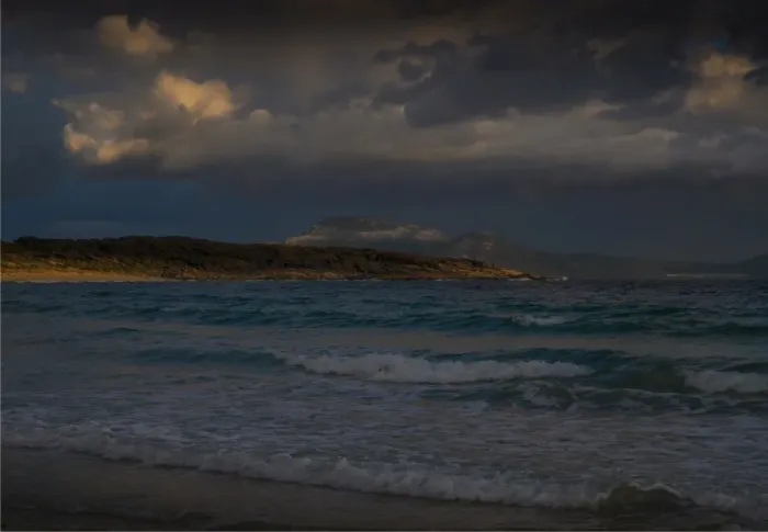 Framed Print : Afternoon light and approaching dusk at Trousers point, Flinders Island, Bass Strait, Tasmania, Australia