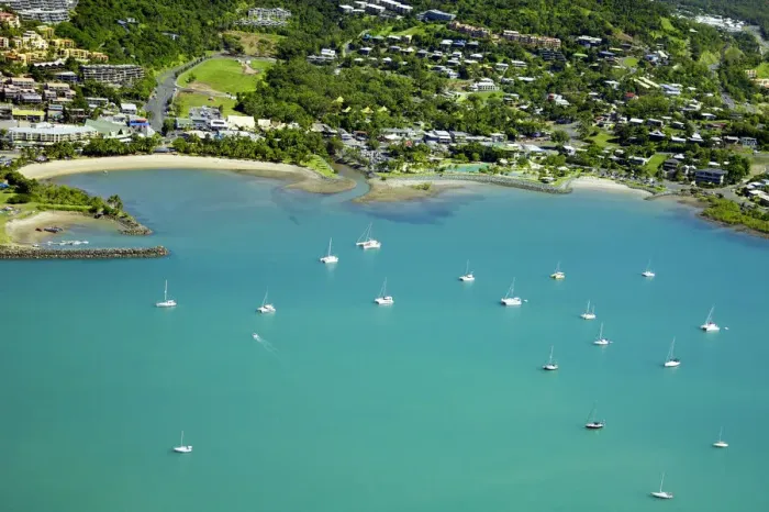 Framed Print : Airlie beach in Whitsundays Framed Print : Airlie beach in Whitsundays