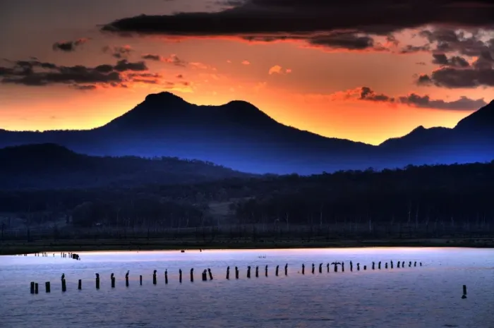 Framed Print : Its not all flat in Australia