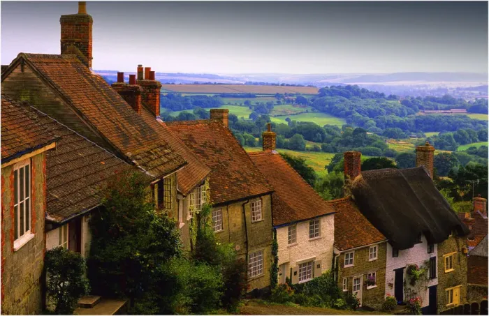 Framed Print : Ancient Cobbles of Gold Hill, Shaftesbury