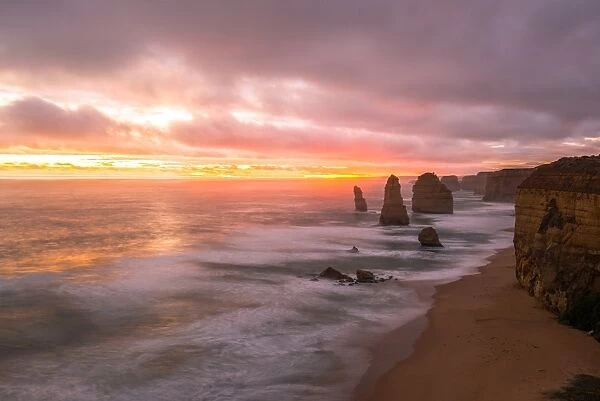 Twelve Apostle with the sunset, Australia