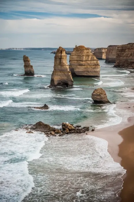 Framed Print : The twelve Apostles, Port Campbell Australia Framed Print : The twelve Apostles, Port Campbell Australia